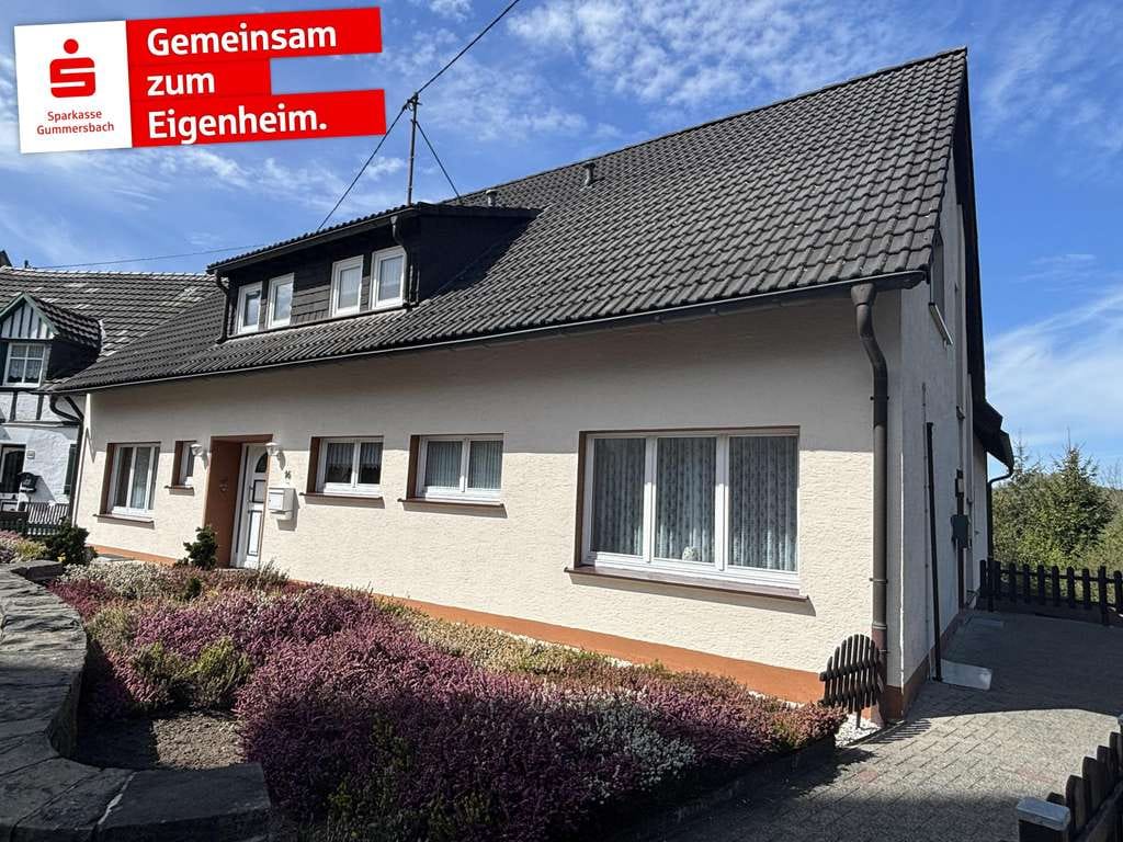 Immobilie in Gummersbach - Viel Platz im und ums Haus! - Bild 0