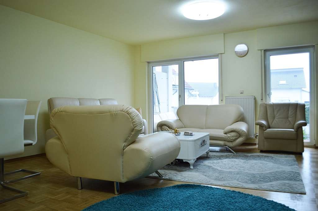 Immobilie in Mommenheim - Attraktive, großzügige 3-Zimmer-Wohnung mit zwei Balkonen in ruhiger Feldrandlage von Mommenheim - Bild 4