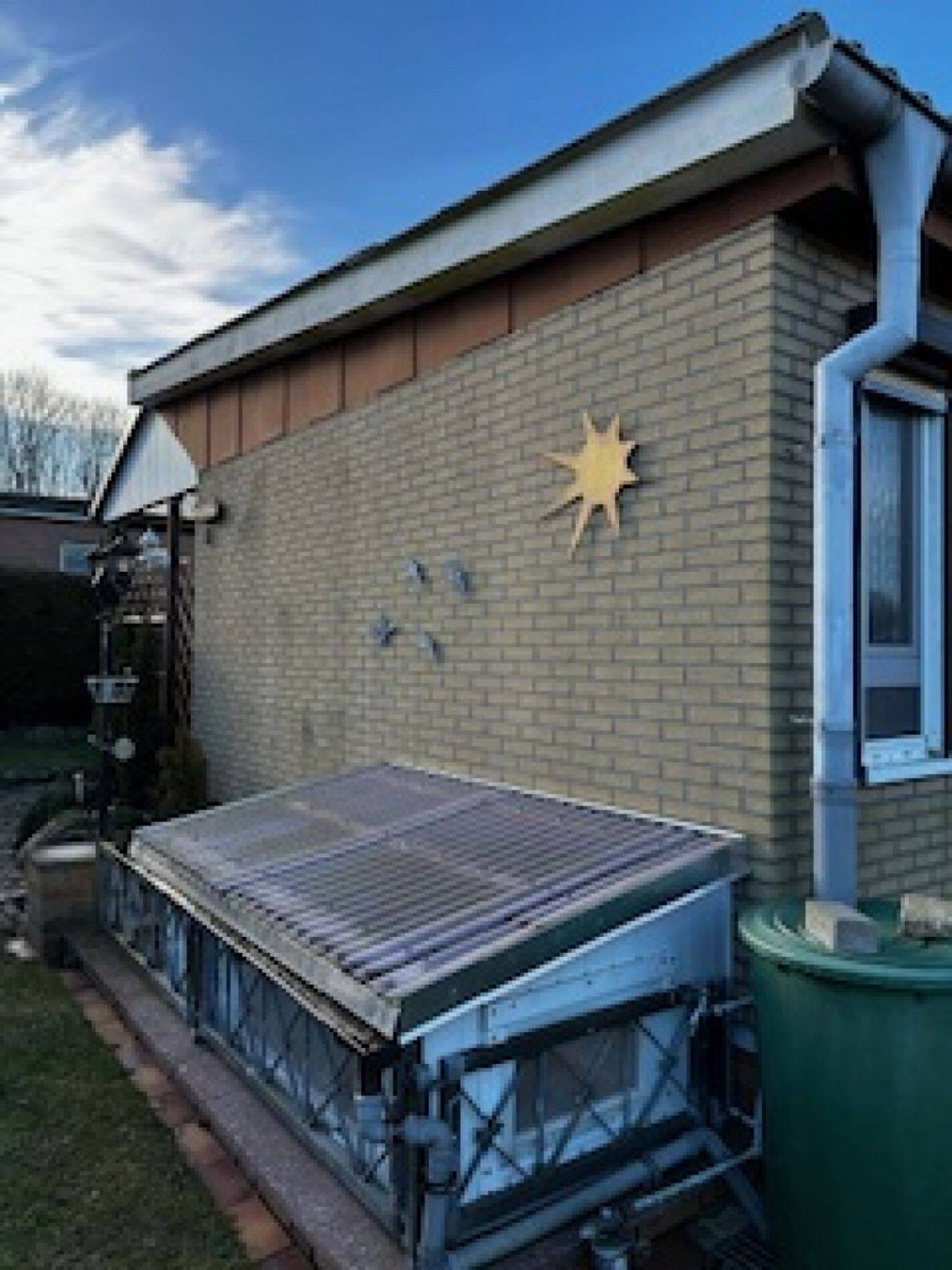 Immobilie in Gustow - Ferienbungalow mit Bootsliegeplatz in Drigge auf Rügen zu verkaufen! - Bild 2