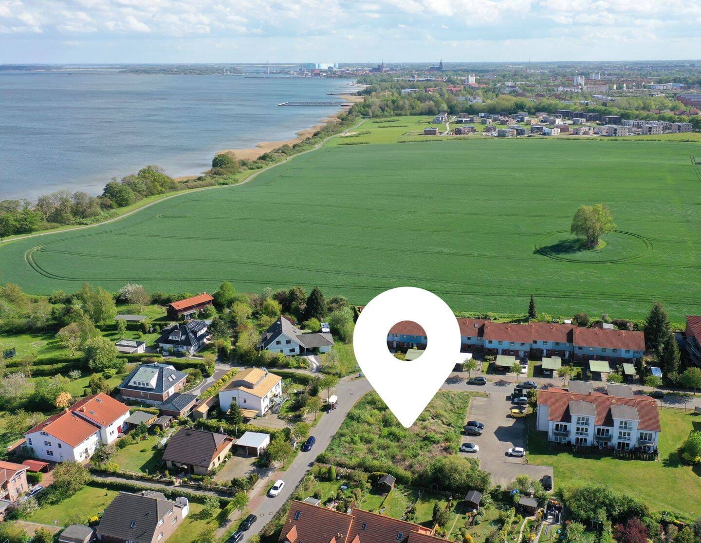 Immobilie in Kramerhof - Stralsund-Parow - 8 Neubau-Wohnungen - morderne Holzbauweise - Bild 1