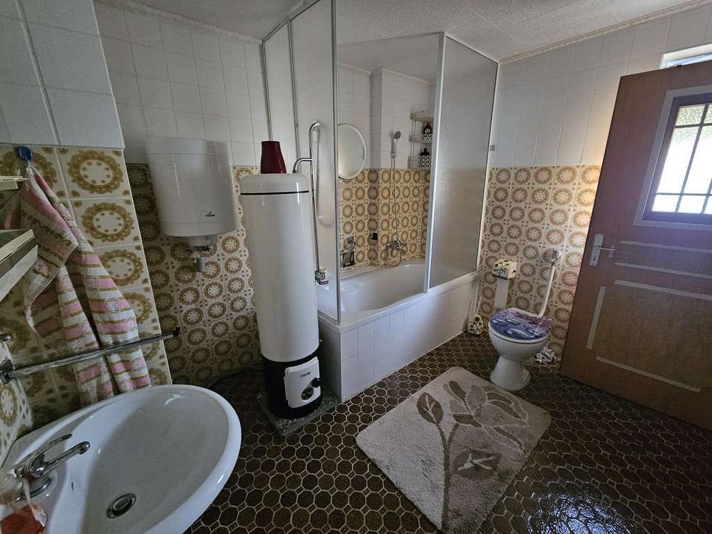 Immobilie in Osterhofen - Ruhig wohnen. Gut angebunden. Viel Platz - Bild 4