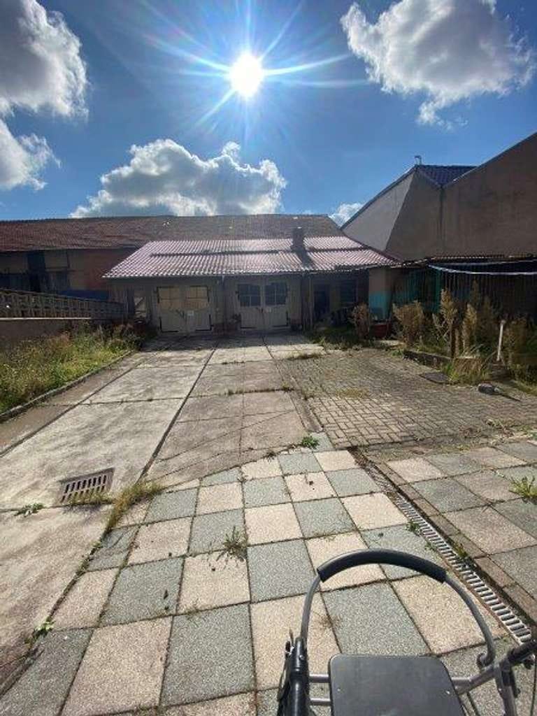 Immobilie in Tüttleben - gemütliche Doppelhaushälfte mit zwei Garagen, Scheune und Garten im Nessetal Landkreis Gotha - Bild 3