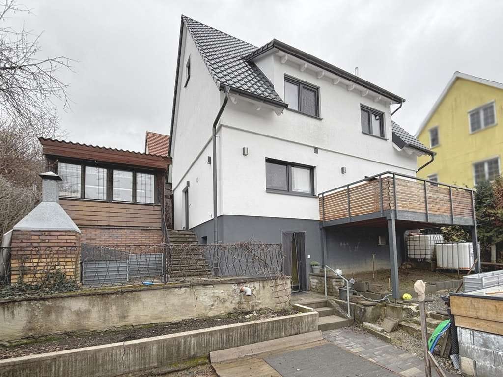 Immobilie in Werneck - Stettbach: Frischzellenkur erfolgreich! Älteres Haus fast wie neu. - Bild 0