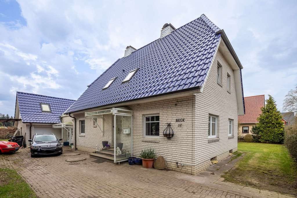 Immobilie in Loxstedt - Loxstedt - Hohewurth | Großzügiges Einfamilienhaus mit Einliegerwohnung! - Bild 2