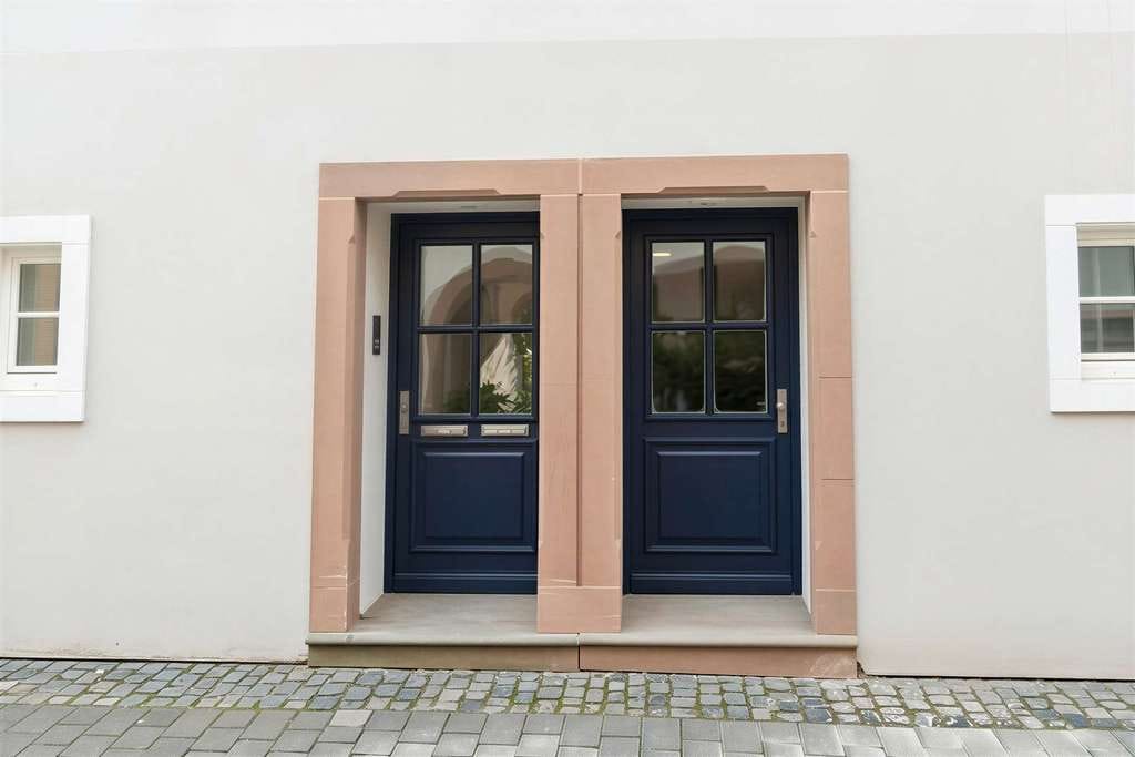Immobilie in Saarburg - Saarburg: Gepflegtes, historisches Mehrfamilienhaus mit vier Wohneinheiten & einer Gewerbeeinheit - Bild 1