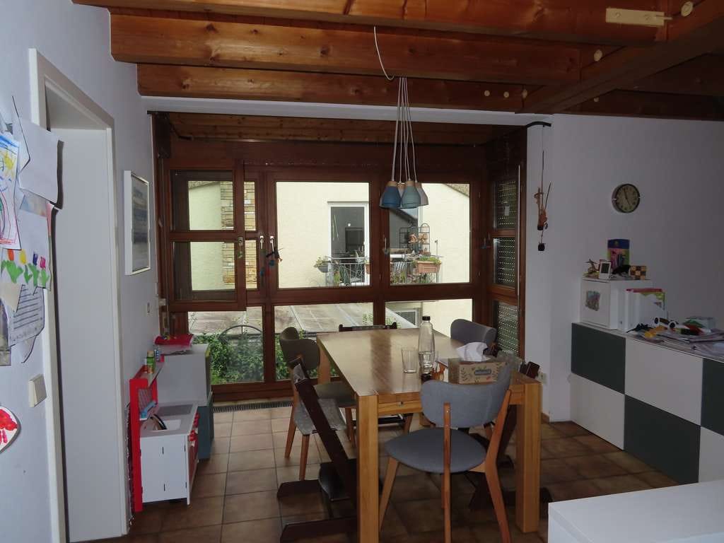 Immobilie in Neuhausen auf den Fildern - Charmantes Einfamilienhaus mit ELW, Garage & Garten in Neuhausen - Bild 4