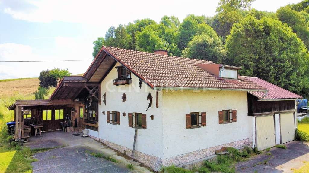 Immobilie in Fridolfing - Preisreduzierung! Teilsaniertes Haus mit viel Potenzial - Bild 1