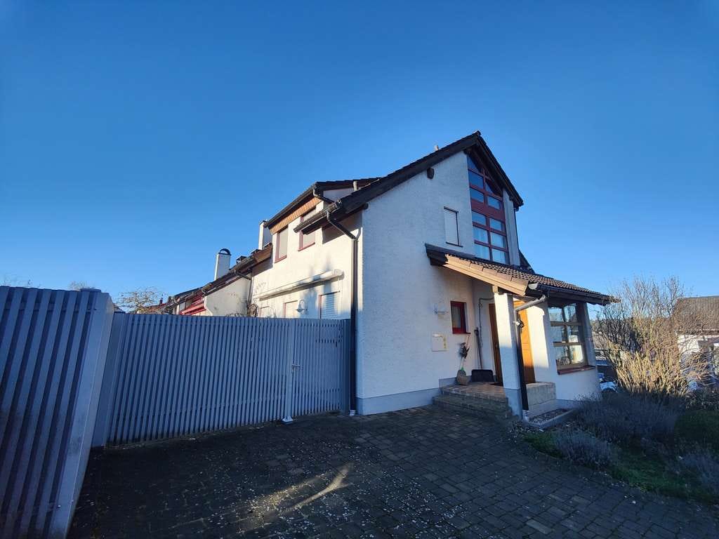 Immobilie in Ahorn - Wohnhaus für Ihre Familie mit separat zugänglichem Einliegerbereich - inkl. Doppelgarage - Bild 0