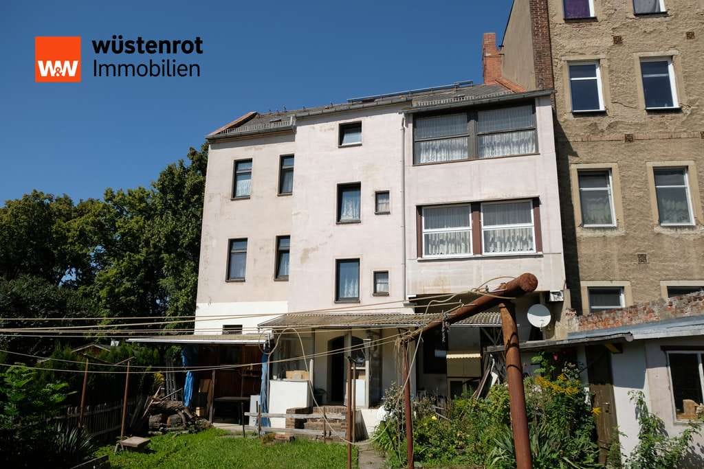 Immobilie in Roßwein - Mehrfamilienhaus mit 3 Wohneinheiten auf 350 m² Grundstück in ruhiger Lage von Roßwein - Bild 2