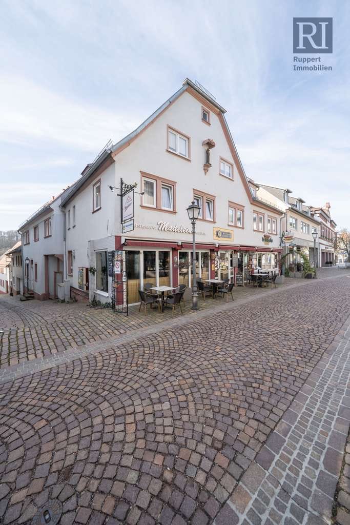 Immobilie in Marktheidenfeld - Wohn- und Geschäftshaus in zentraler Altstadtlage - Bild 0