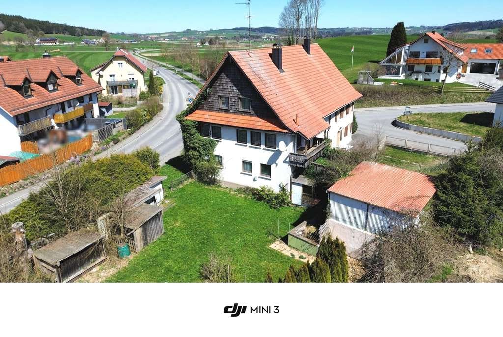 Immobilie in Bad Wurzach - Großes Ein oder Zweifamilienhaus zwischen Leutkirch-Kisslegg und Bad Wurzach - Bild 3