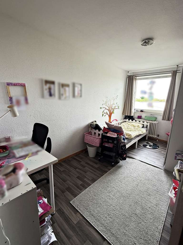 Immobilie in Wörth am Rhein - Wörth: sanierungsbedürftige 3-ZKB-Wohnung mit Loggia - Bild 4
