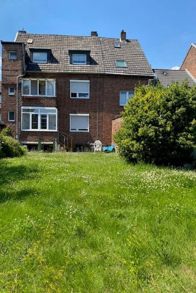 Immobilie in Pulheim - Pulheim! Dreifamilienhaus in zentraler Lage! - Bild 0