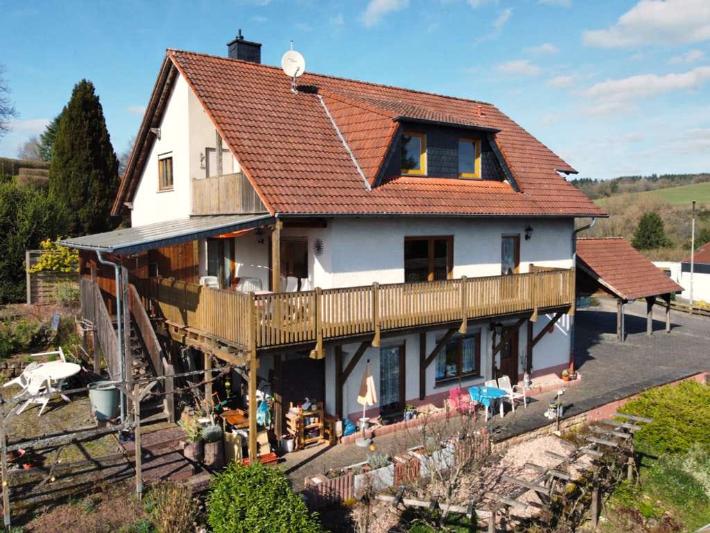 Immobilie in Brücken (Pfalz) - Gepflegtes Dreifamilienhaus in idyllischer Lage! - Bild 2