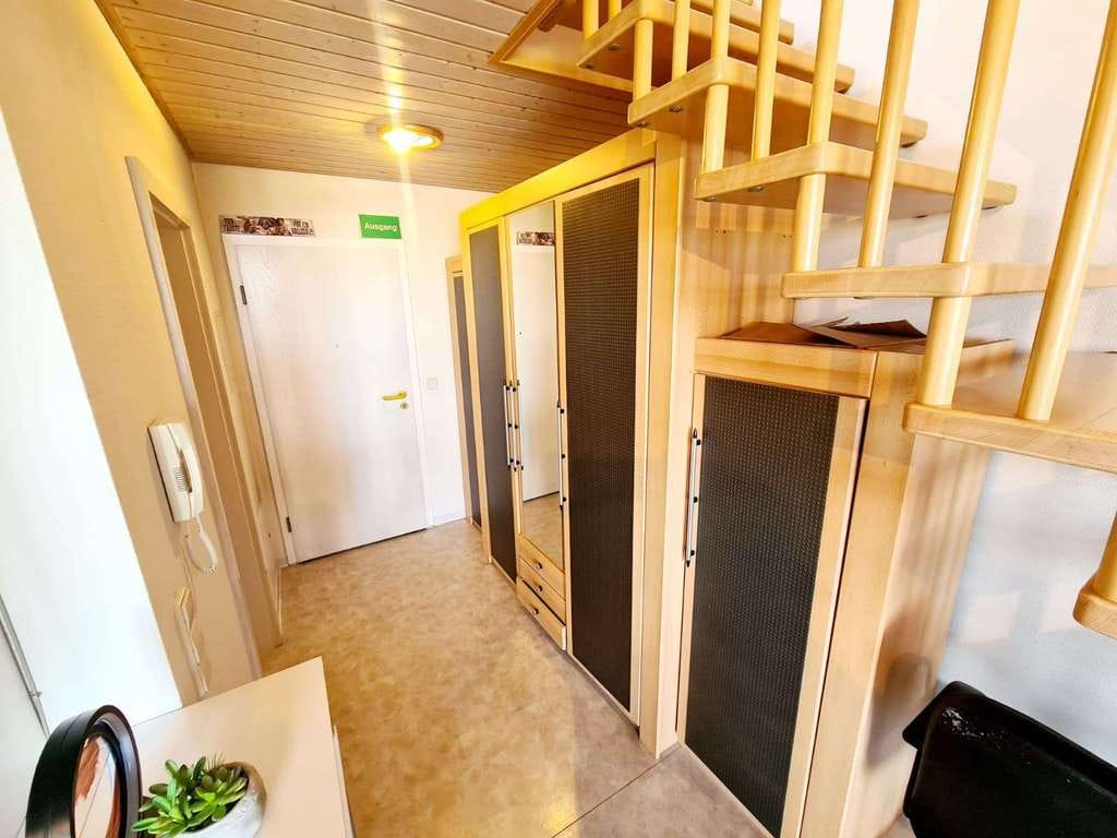 Immobilie in Bad Rappenau - Bezugsfreie 2-Zimmer-Maisonettewohnung mit Balkon, Einbauküche & Keller in Bad Rappenau - Bild 4
