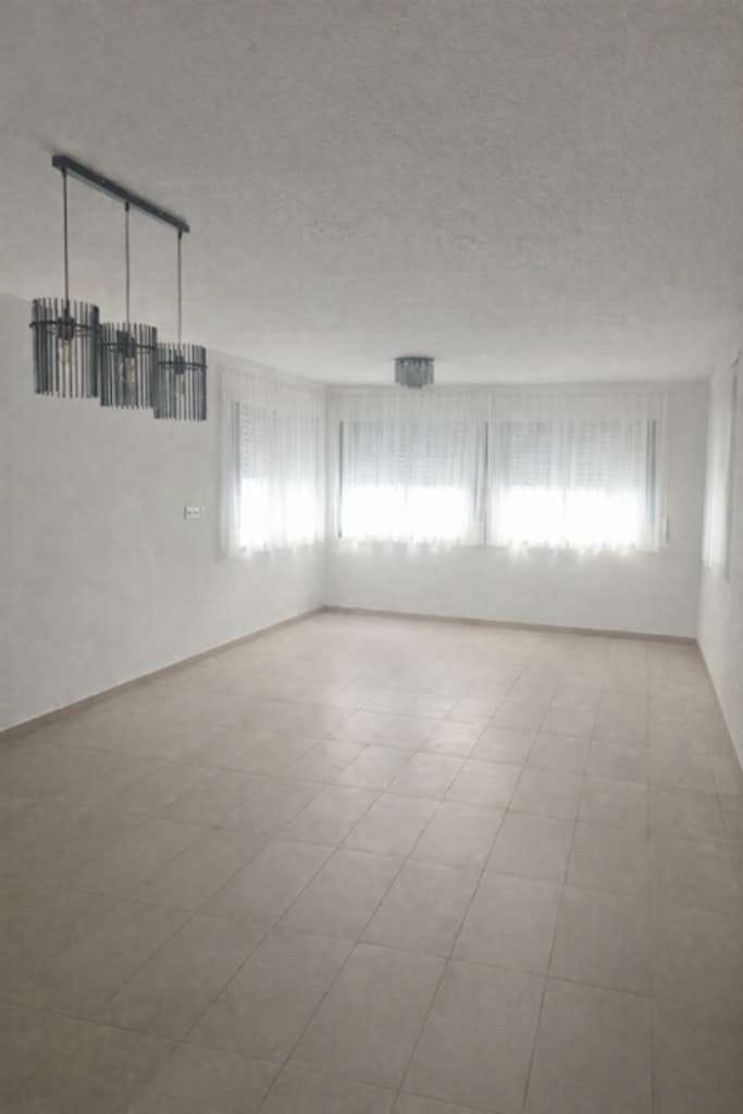 Immobilie in Urbach - Sonnige 3,5-Zimmer-Wohnung in modernem Design - Bild 0