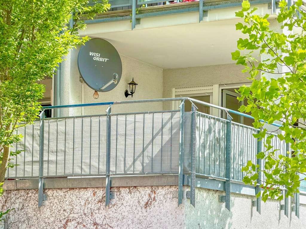 Immobilie in Cleebronn - Familienfreundliche 3,5-Zimmer-Wohnung mit Terrasse, Tiefgarage und zentraler Lage in Cleebronn - Bild 3