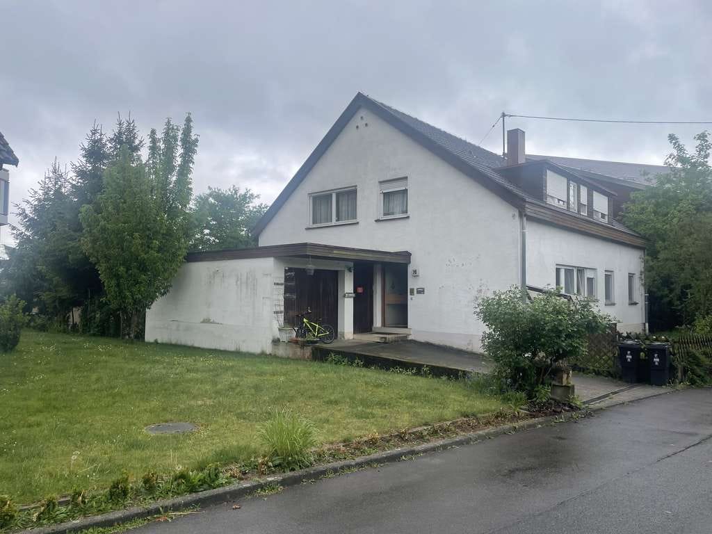 Immobilie in Gingen an der Fils - Wohnhaus in schöner ruhiger Lage in Gingen an der Fils - Bild 1