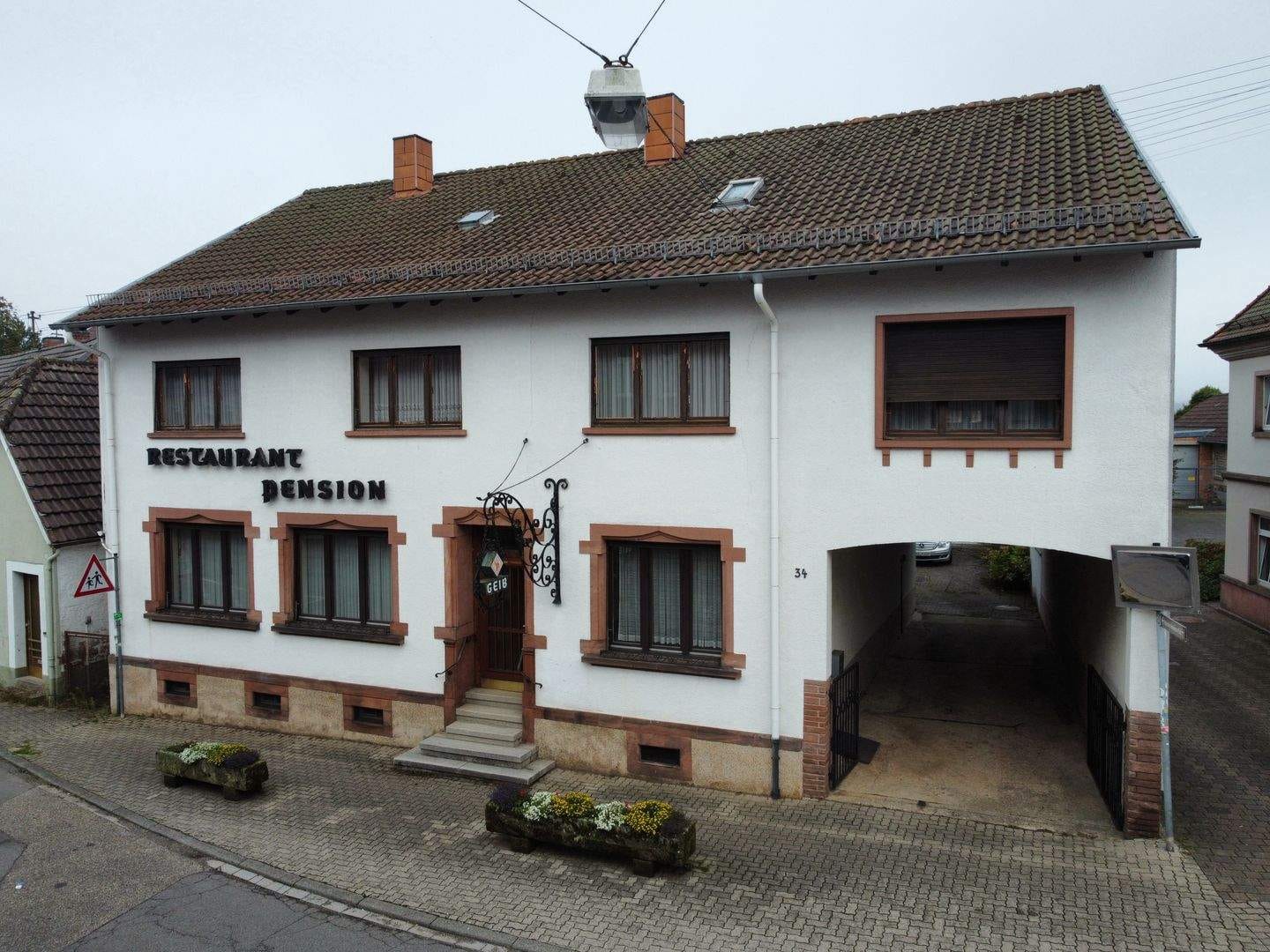 Immobilie in Trippstadt - Kapitalanlage: 7 Apartments durch Umnutzung - ehemalige Pension - Bild 0