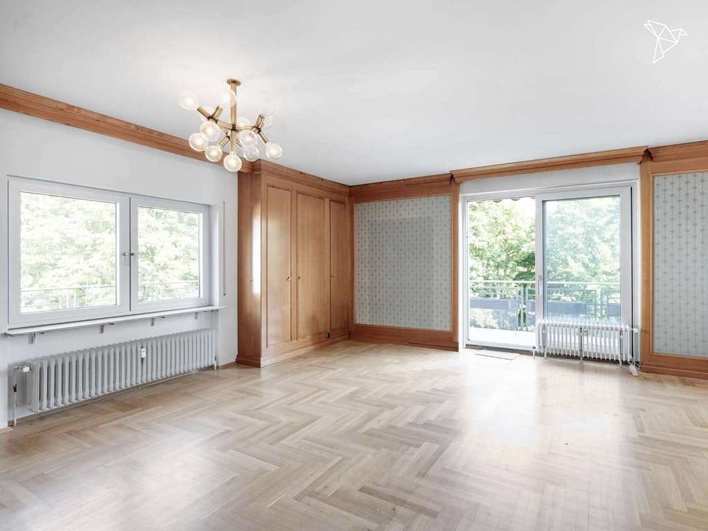 Immobilie in Wiesbaden - ÜBER DEN DÄCHERN AM KURPARK 🏛️🌿 Stilvolles Penthouse mit Ausblick & Rundumterrasse in Wiesbaden! - Bild 1