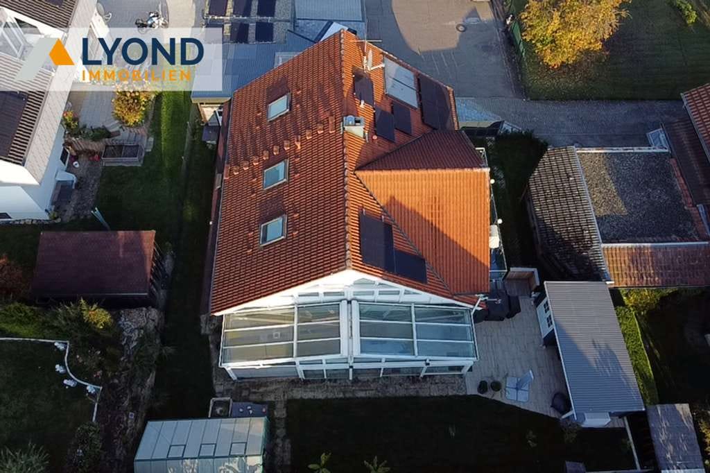 Immobilie in Altenriet - Diese großzügige Wohnung mit Wintergarten, Grundstück und ELW sucht Sie als neuen Eigentümer! - Bild 1