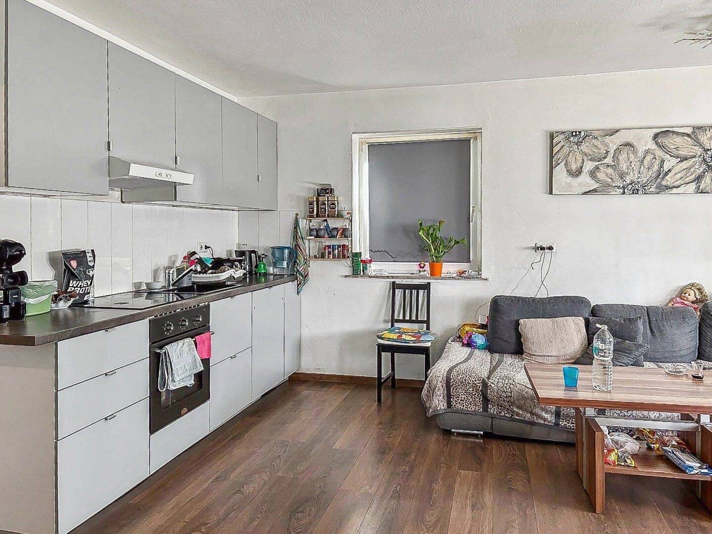 Immobilie in Schonungen - Kapitalanlage! Modernisiertes Mehrfamilienhaus mit Mainblick in Schonungen - Bild 2