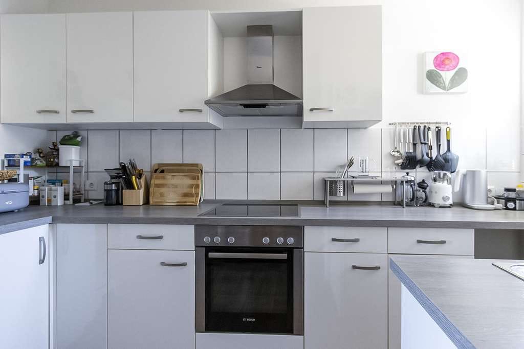 Immobilie in Bitz - Mehrfamilienhaus mit Gartenparadies - perfekt für große Familie / Mieteinnahmen - Bild 2