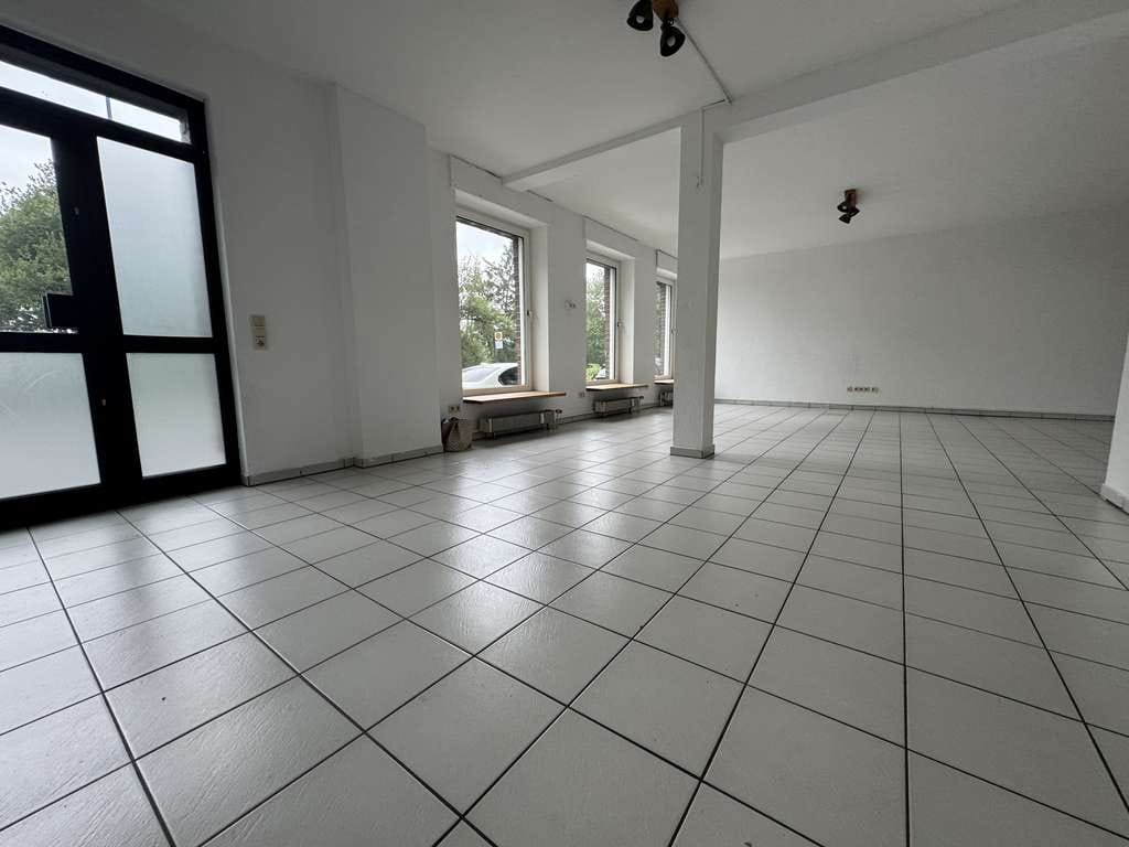 Immobilie in Schwerte - Attraktive Kapitalanlage in Schwerte-Ergste!  Wohn- u. Geschäftshaus  mit Blick in die Ruhrwiesen! - Bild 4