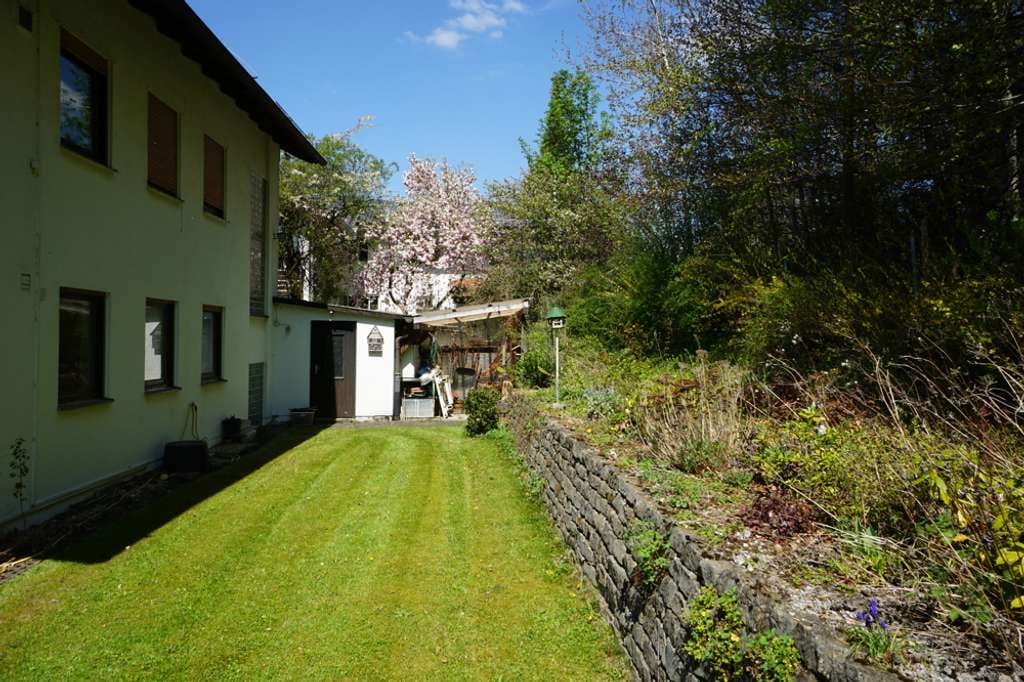 Immobilie in Soyen - Terrassenwohnung in Zweifamilienhaus zu verkaufen, ruhige schöne Lage, bereits frei mit Gartenanteil - Bild 4