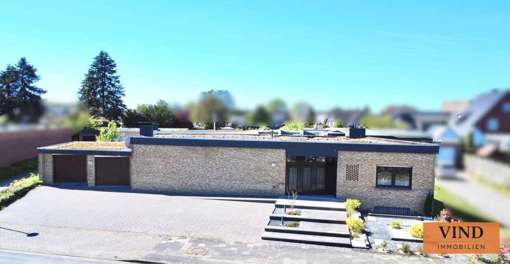 Immobilie in Salzbergen - Sanierter und Exklusiver Bungalow! Pool, Wintergarten, Doppelgarage - Bild 0