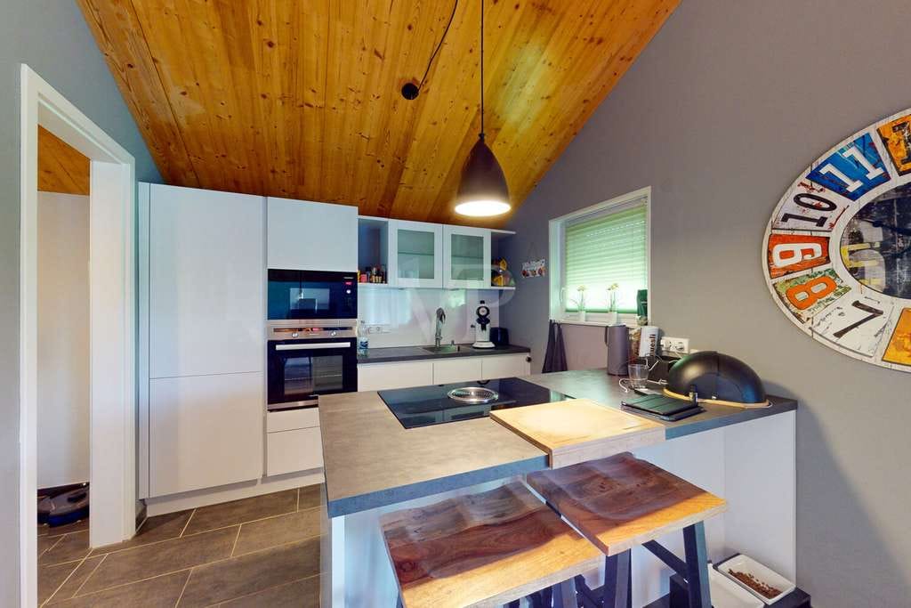 Immobilie in Sasbach - Exklusives 3-Zimmer-Penthouse - mit unverbaubarem Blick in den Schwarzwald - Bild 4