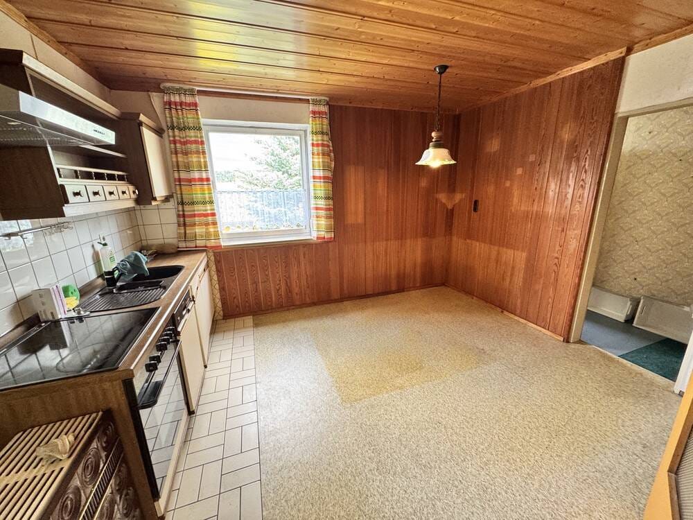 Immobilie in Weißenburg i. Bay. - WEITBLICK - Ein-/Zweifamilienhaus mit zwei Garagen für das kl. Budget - Bild 4