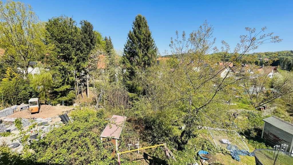 Immobilie in Althütte - Familienfreundliches Reiheneckhaus in ruhiger Lage mit großem Garten und viel Platz - Bild 3