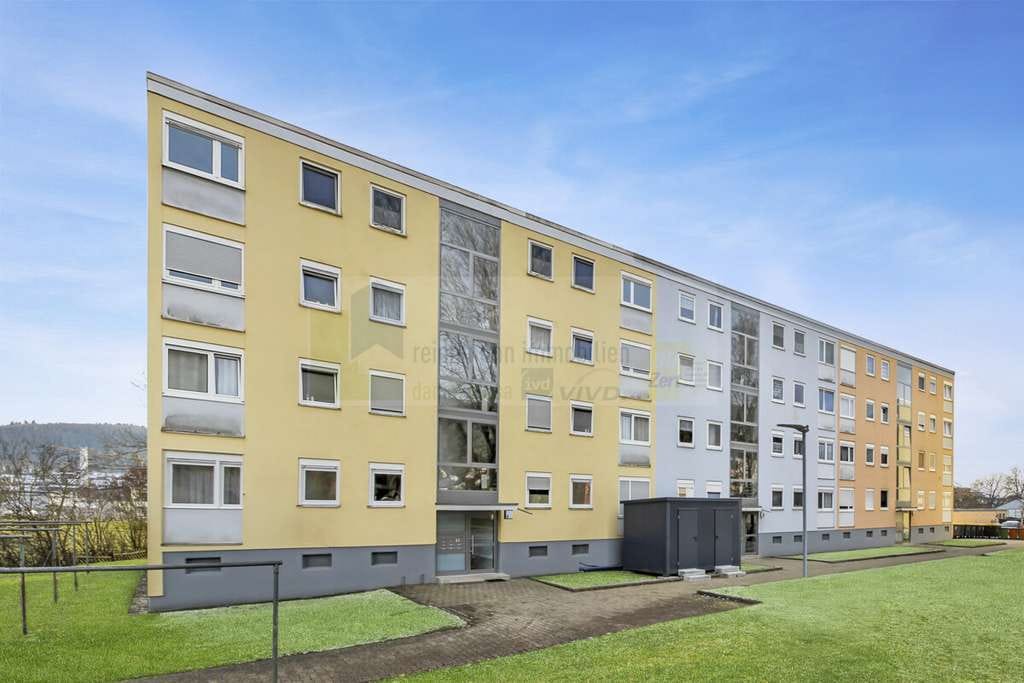 Immobilie in Blumberg - Kapitalanlage, Eigennutzer oder Pendler! Gepflegte 3-Zimmer-Wohnung mit Balkon in Stadtnaher Lage in - Bild 1