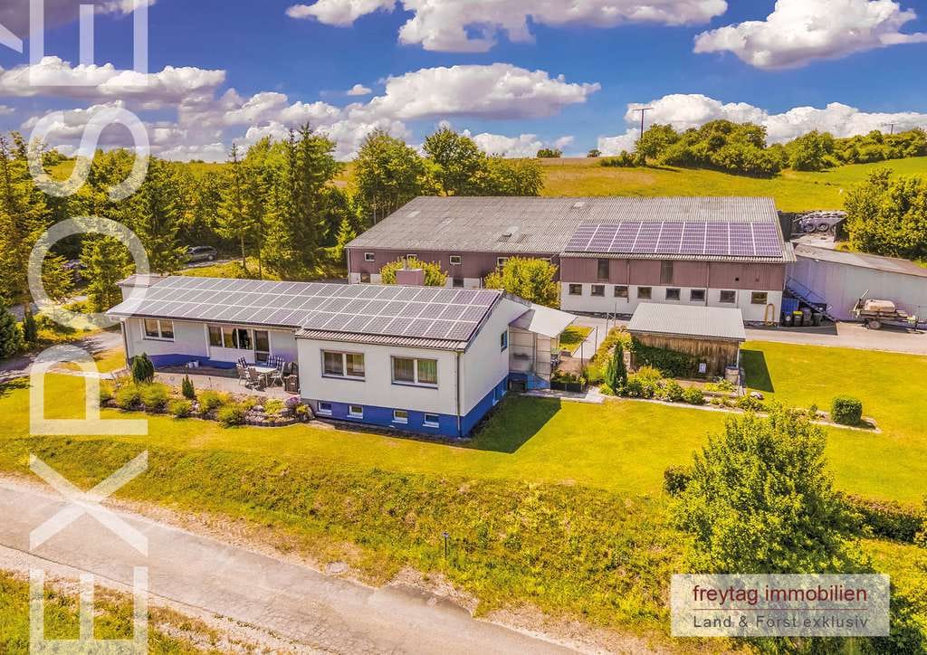 Immobilie in Ringgau - Zertifizierter Biolandbetrieb - Paradies für Mensch und Tier - Bild 1