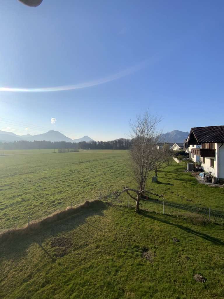 Immobilie in Raubling - Charmante renovierungsbedürftige 3-ZI-Wohnung mit  Balkon - Bild 1