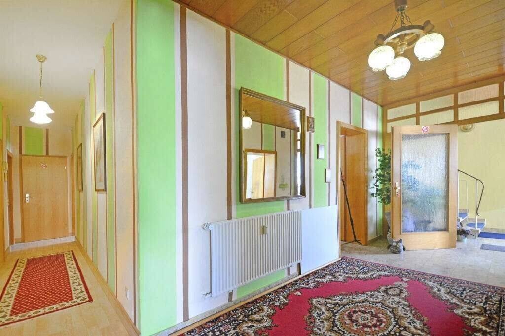 Immobilie in Trendelburg - Interessante Wohn-und Gewerbeimmobilie mit viel Fläche, innen wie außen - Bild 2