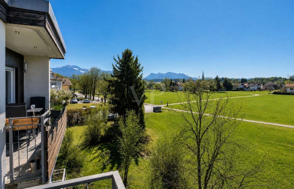 Immobilie in Chiemsee - 1 Zi. Apartment mit Balkon und traumhaftem Weitblick - Bild 0
