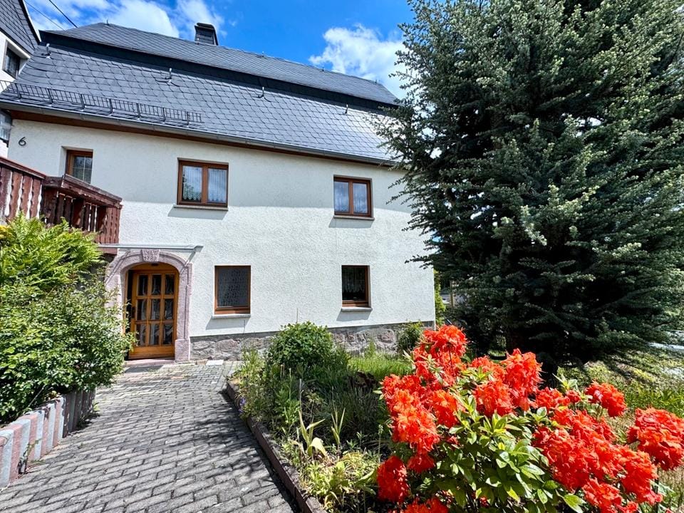 Immobilie in Hartmannsdorf bei Kirchberg - "Wie im Urlaub" - historisches kleines Haus in Kirchberg/Sachsen zu verkaufen! - Bild 0