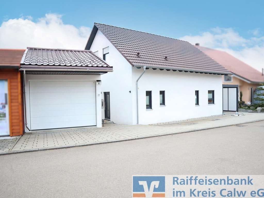 Immobilie in Neubulach - Begehrtes Einfamilienhaus in Neubulach mit idyllischem Grundstück in ruhiger Lage! - Bild 0