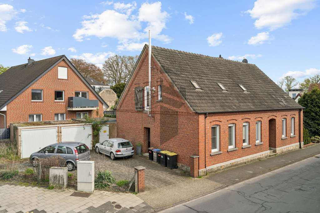 Immobilie in Rheine - RHEINE: Altbaucharm in Mesum - Sanierungsbedürftiges Einfamilienhaus mit vielen Möglichkeiten - Bild 1