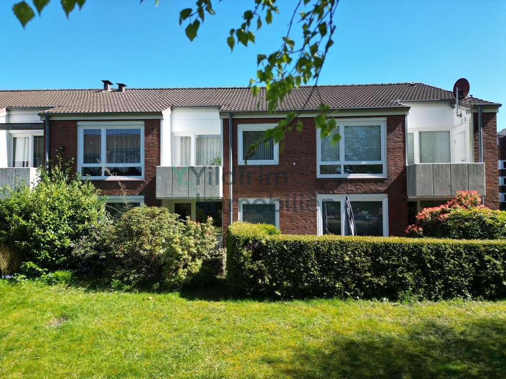 Immobilie in Cuxhaven - 4 -Familienhaus in ruhiger Wohnlage und Renditepotential - Bild 3