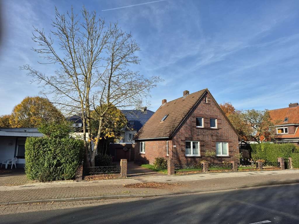 Immobilie in Sande - Einfamilienhaus mit Potenzial - Bild 2