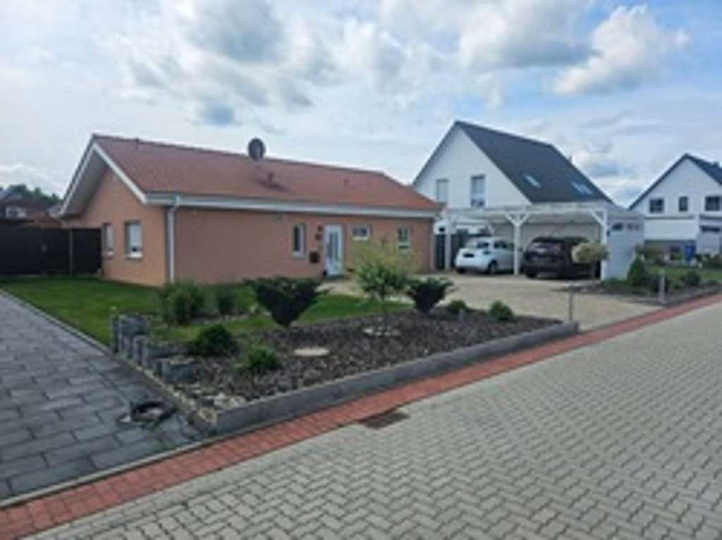 Immobilie in Ehra-Lessien - Privat Verkauf: Ein Familien Haus K40+ . Fertigstellung 2020 - Bild 0