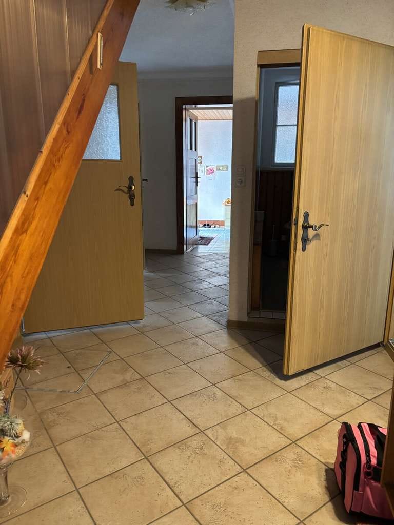 Immobilie in Neusalza-Spremberg - Gepflegtes Wohnhaus mit Garage und Schuppen - Bild 3