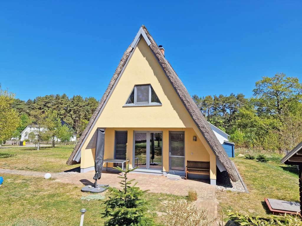 Immobilie in Loddin - Reetgedecktes Ferienhaus im Seebad Loddin - Bild 2