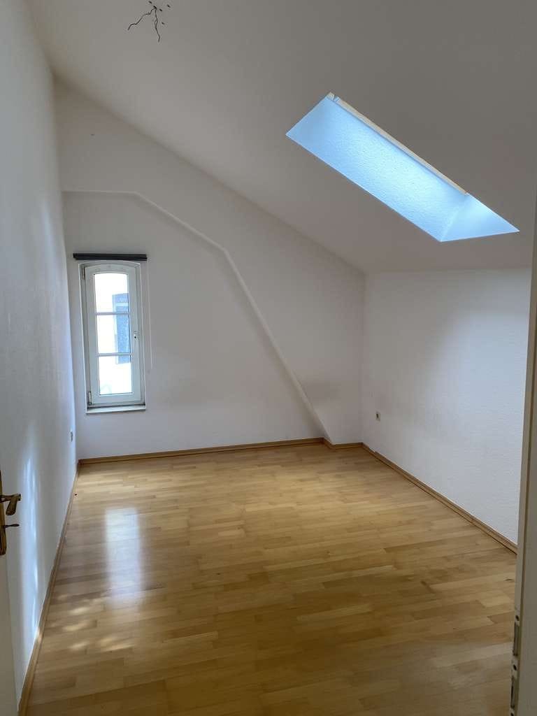 Immobilie in Apolda - Attraktive Wohnung im historischen Ambiente mit Terrasse  - Bild 4