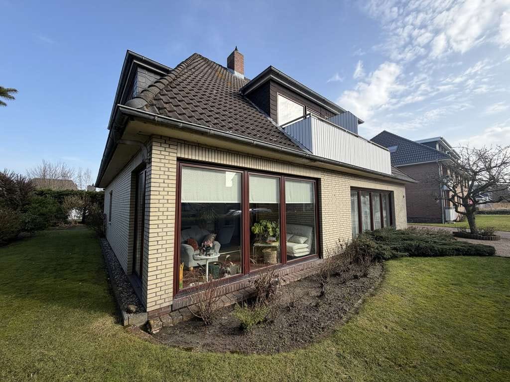 Immobilie in Büsum - Zentrale Lage. Viel Platz. Noch mehr Potenzial. - Bild 2