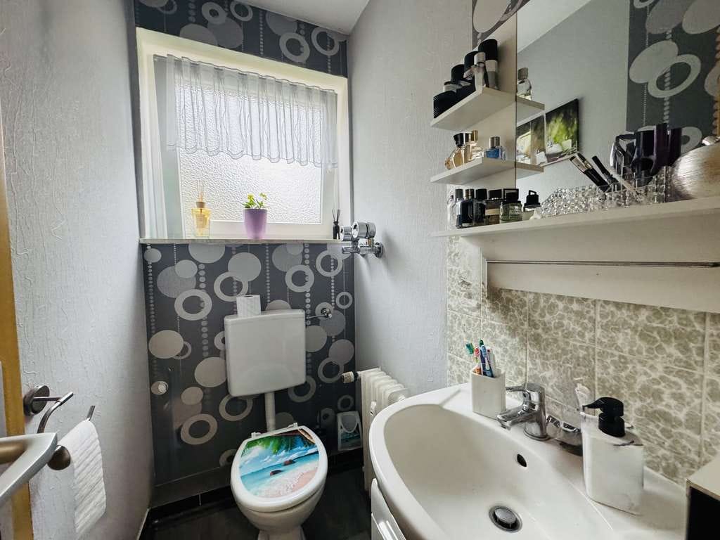 Immobilie in Lage - Helle 3-Zimmer-Wohnung mit zwei Balkonen in gepflegter Wohnanlage-ideale Kapitalanlage! - Bild 4
