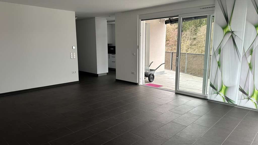 Immobilie in Dettenhausen - hochwertige, sonnige, gepflegte 3-Zimmerwohnung mit Blick ins Grüne - Bild 4